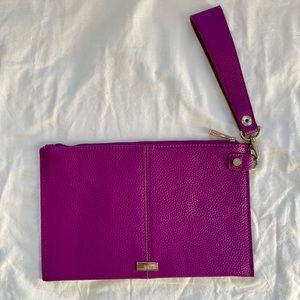 🎈🎈Thirty-One Jewell Deep Pink Wristlet